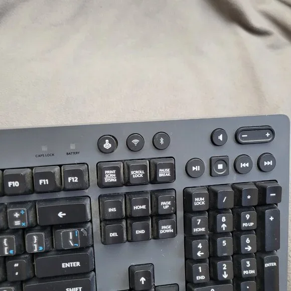 LOGITECH G613 LIGHTSPEED Keyboard Wireless Bluetooth Mechanical Gaming USB Cable - Picture 8 of 14